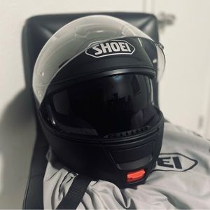 SHOEI NEOTEC I
